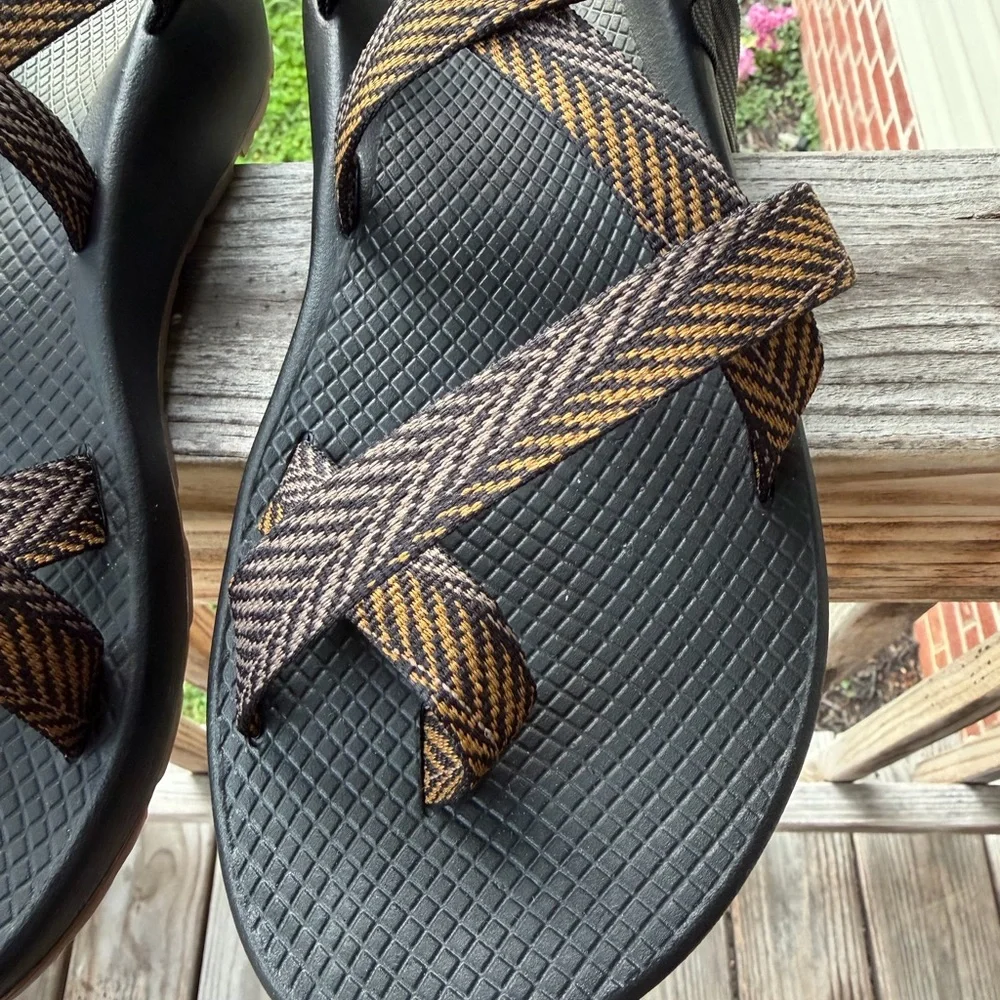 NWOT Men's Chaco Z/2 Adjustable Strap Classic Sandal size 9